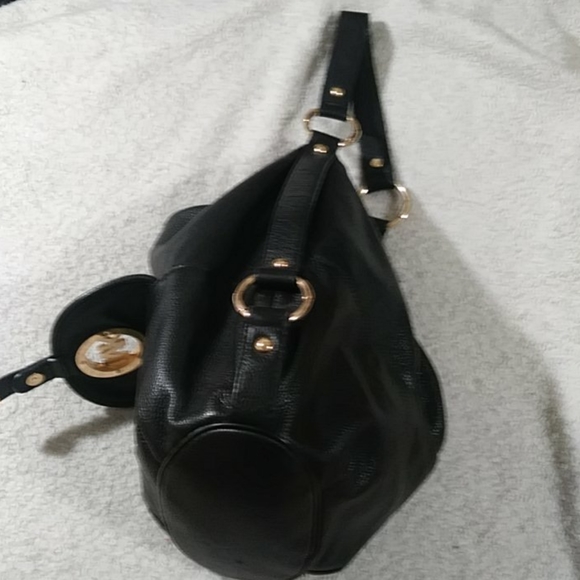 Michael Kors pebbled leather hobo - Picture 2 of 7